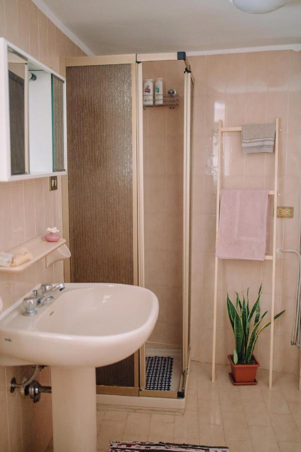 Genius Loci Apartment Sannicandro di Bari Exterior photo